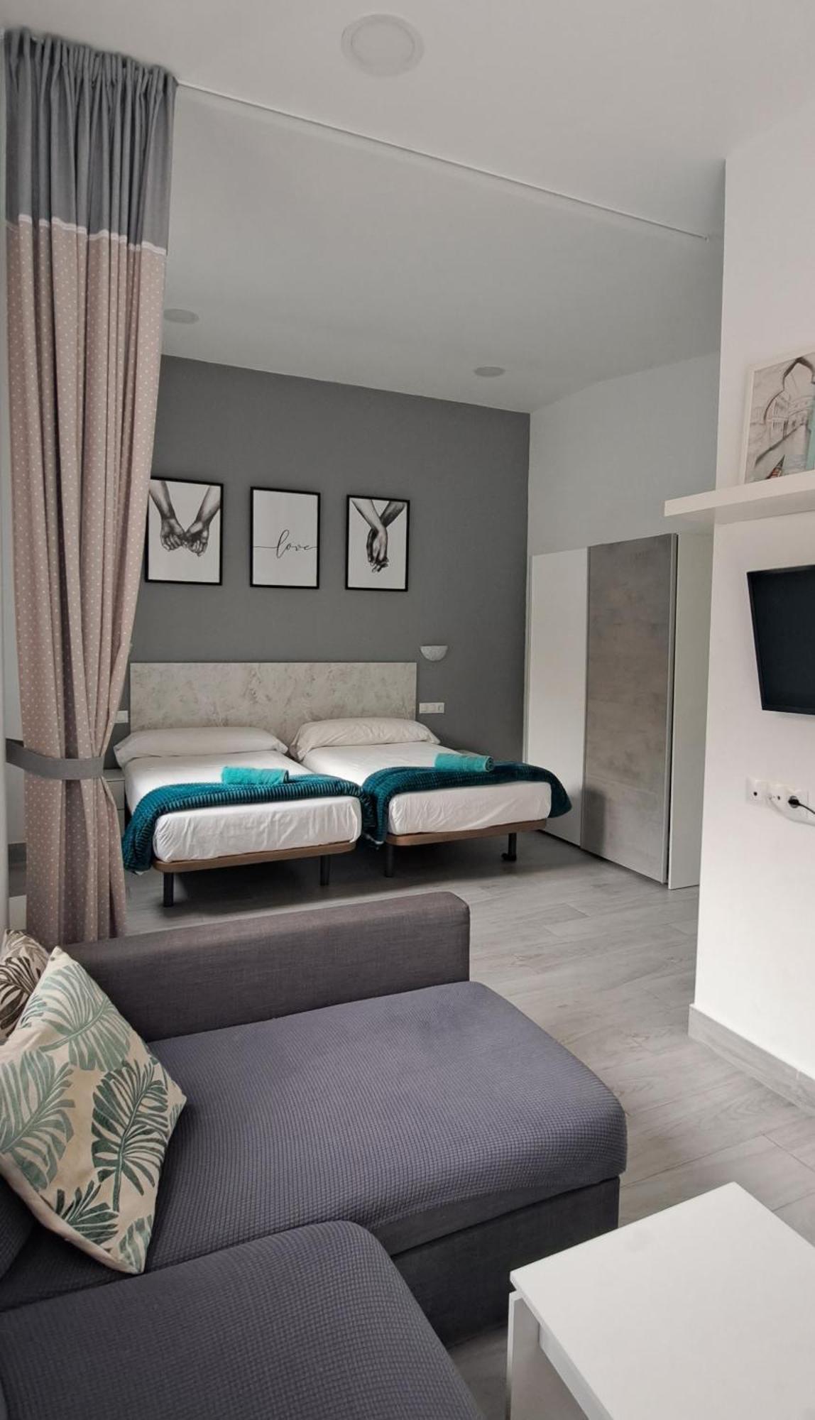 Apartamento La Loperana Malaga Ngoại thất bức ảnh